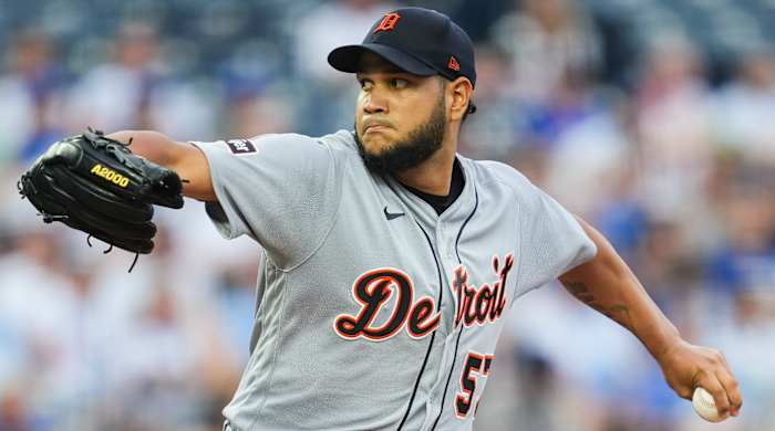 Tigers pitcher Eduardo Rodriguez throws from the mound